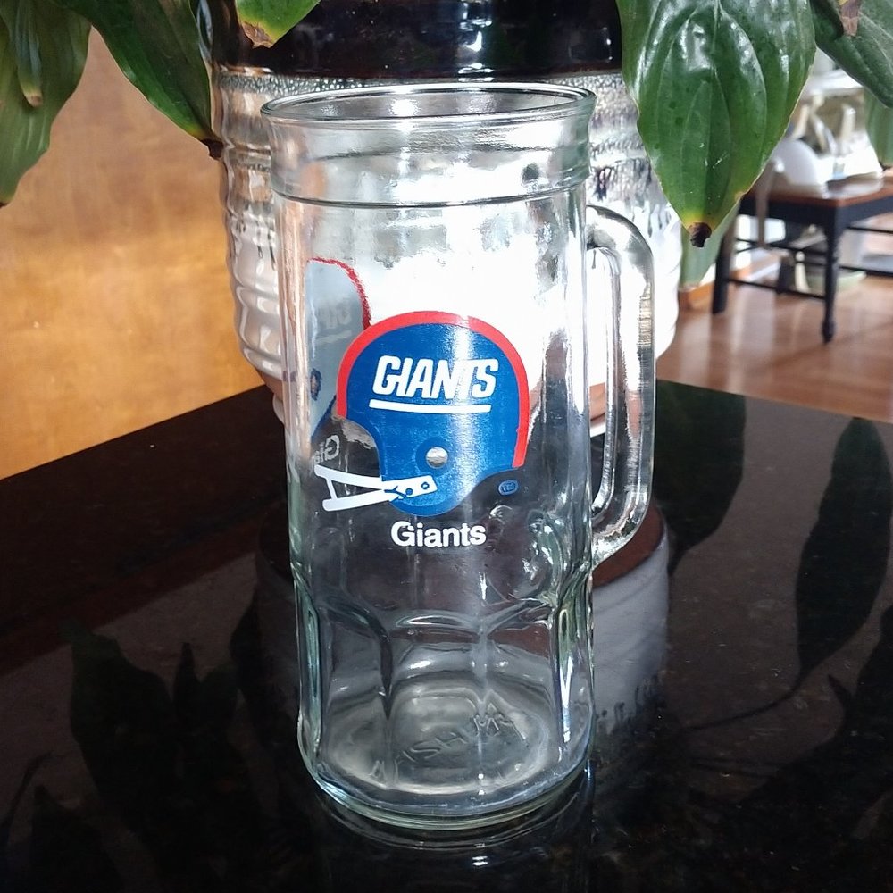 NEW YORK GIANTS TALL FISHER GLASS BEER MUG